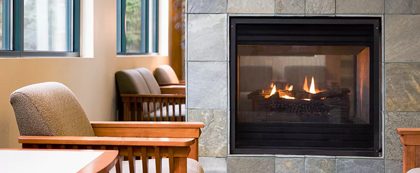 Smoky Effect Electric Fireplace Logs in Sutton, Ontario